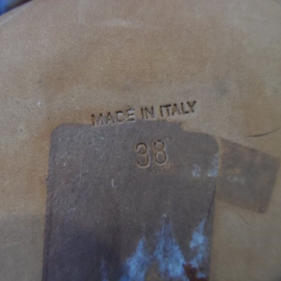 New Givenchy Black Leather w/White Lace Overlay Lace Up Heeled AnkleBoots Size 8 - Picture 16 of 16